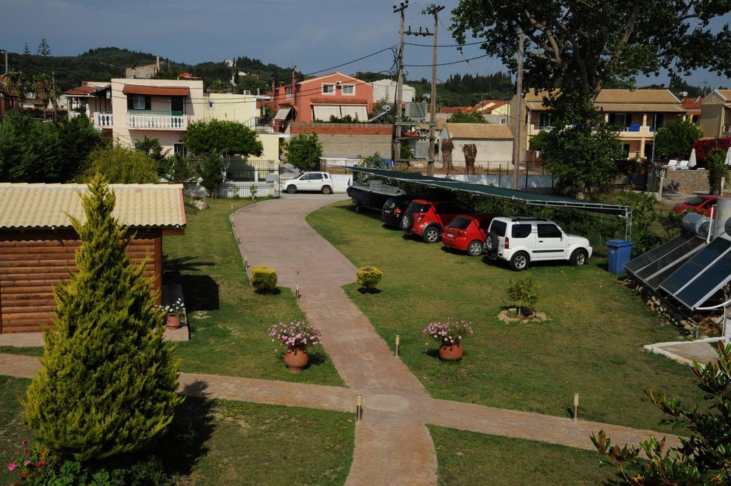 Biscoutsis Apartments & Studios Кавос Экстерьер фото